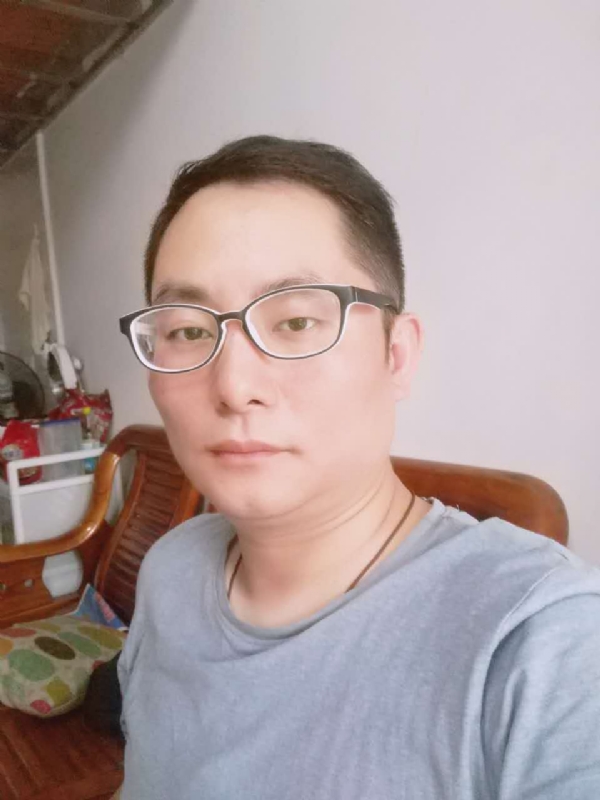 流星的尾巴的第一张照片--罗源婚介网