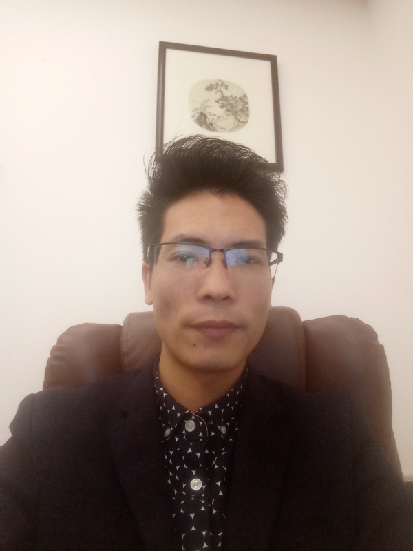 爱也要以诚相待的第一张照片--罗源婚介网