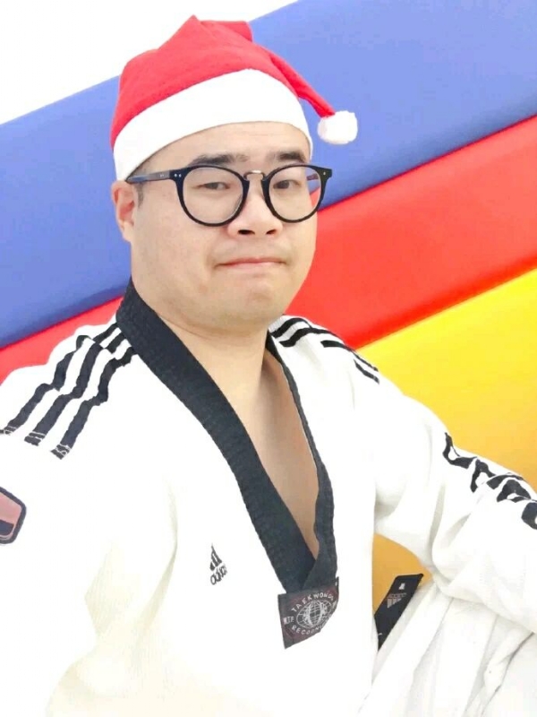 何当重相见的第一张照片--罗源婚介网