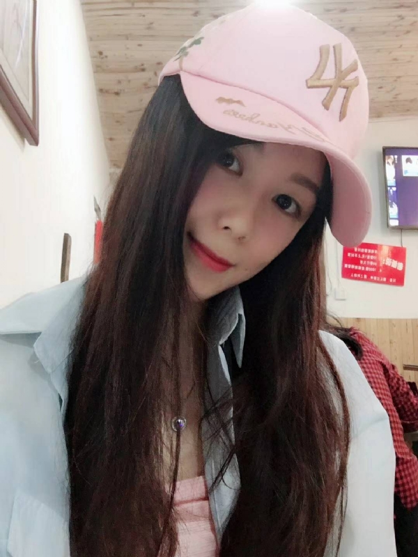 丹丹的第三张照片--罗源婚介网