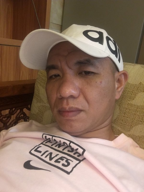 坚持到底的第一张照片--罗源婚介网