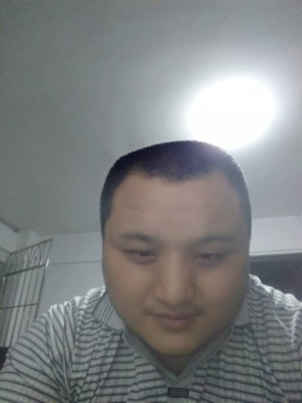 我在机场等艘船的第一张照片--罗源婚介网