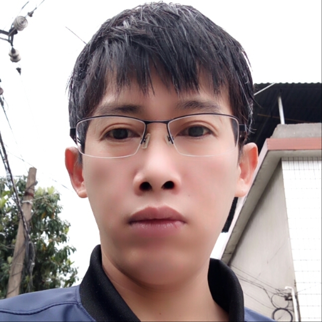 下凡买烟的第一张照片--罗源婚介网