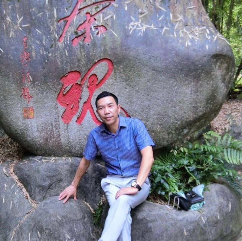 老·黄的第一张照片--罗源婚介网
