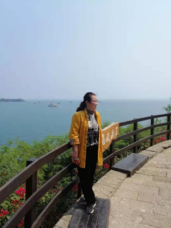 曦若半秋的第一张照片--罗源婚介网