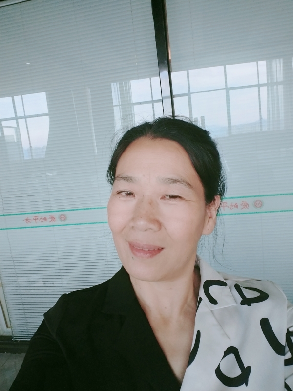 易莲的第一张照片--罗源婚介网