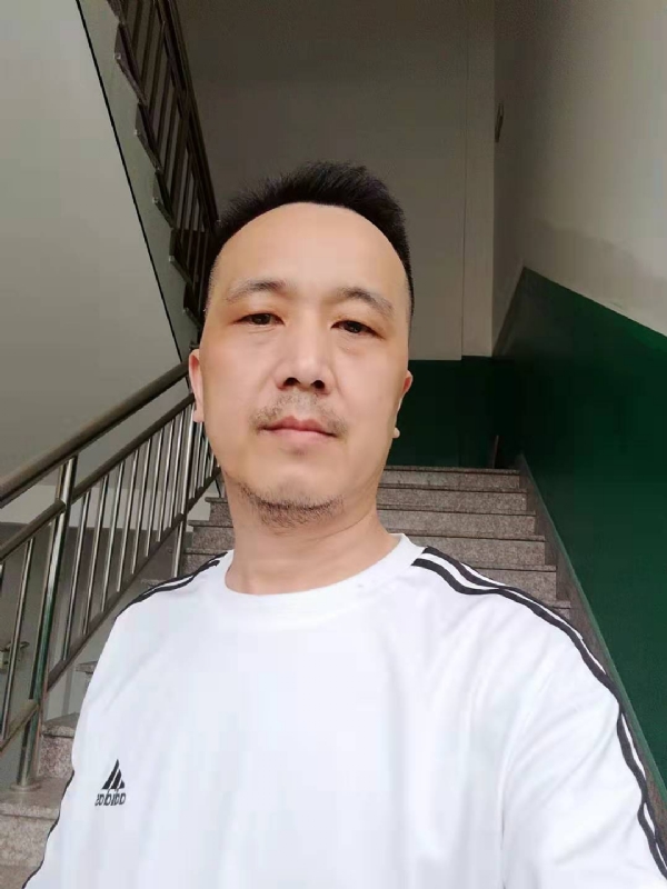 假如风有颜色的第一张照片--罗源婚介网