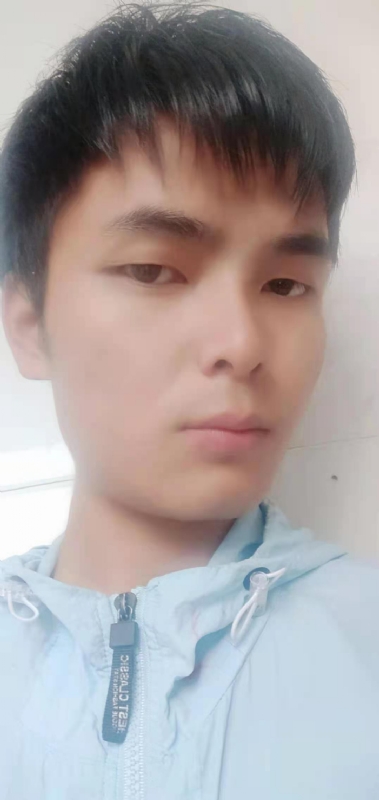 安静的男生的第一张照片--罗源婚介网