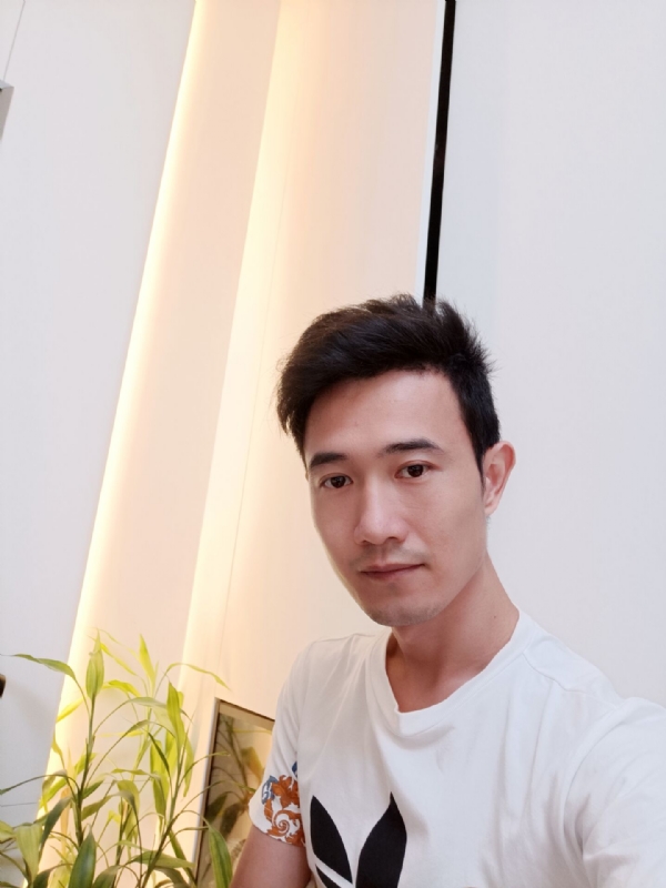 简的第一张照片--罗源婚介网