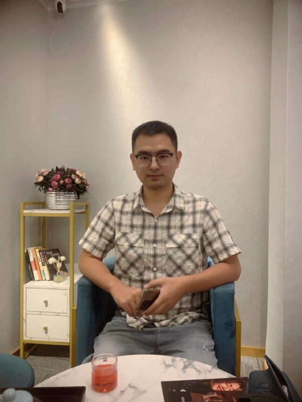 微尘的第四张照片--罗源婚介网