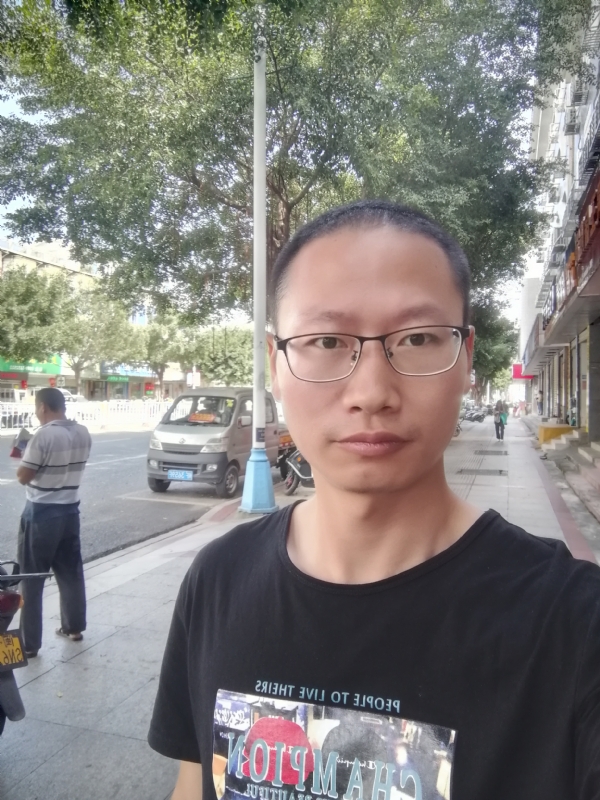 老虎的第一张照片--罗源婚介网