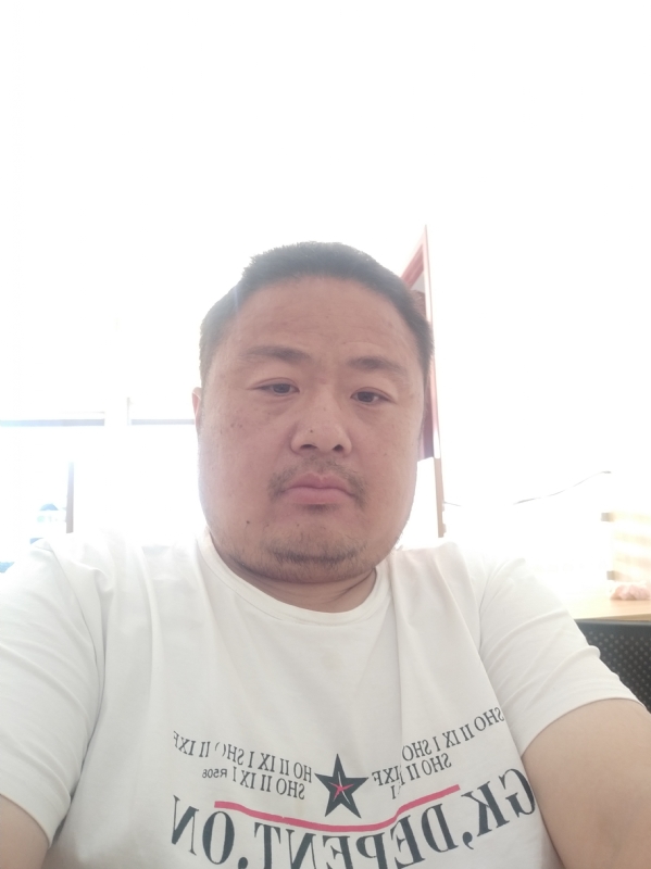 流星隐爱的第一张照片--罗源婚介网