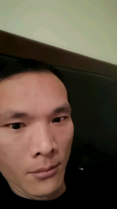 只影向谁去的第三张照片--罗源婚介网