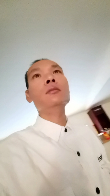 只影向谁去的第五张照片--罗源婚介网