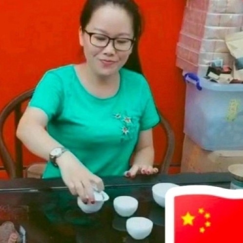 妖娆的第一张照片--罗源婚介网
