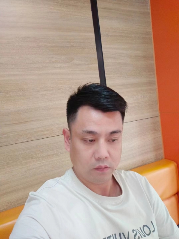 不知道的第三张照片--罗源婚介网
