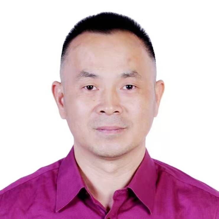 鹏晖的第三张照片--罗源婚介网