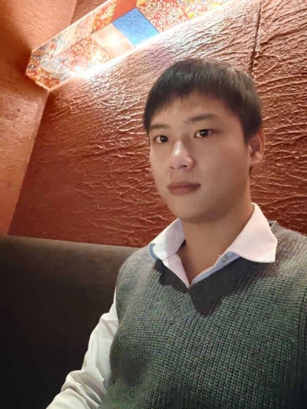 匿藏其名的第一张照片--罗源婚介网