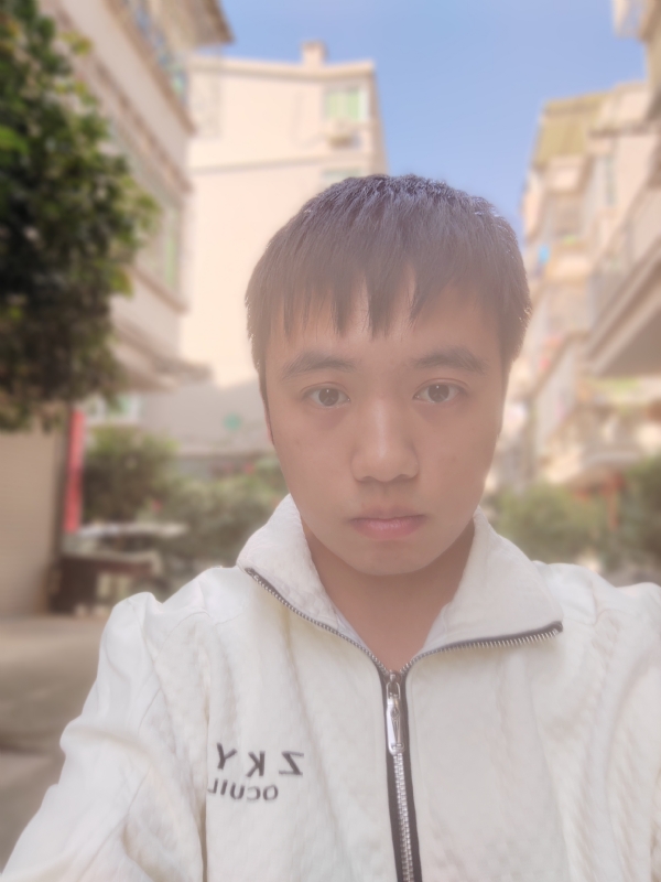 温柔的第一张照片--罗源婚介网