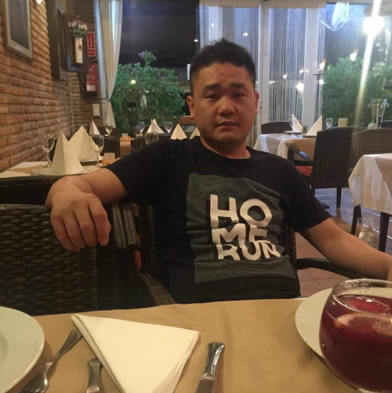 海外游子的第三张照片--罗源婚介网