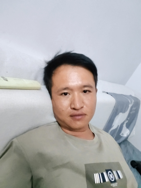 陌生人的第三张照片--罗源婚介网