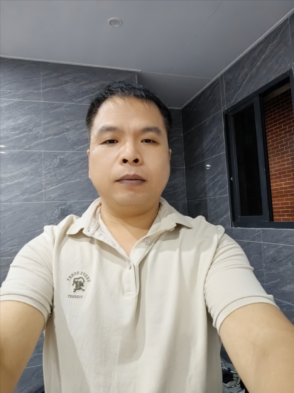 刘两水的第一张照片--罗源婚介网